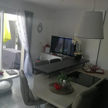 Appartement La Lancieutine Proche Plages 4 Personnes *